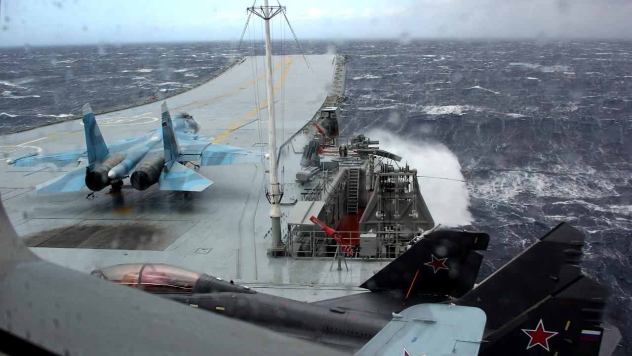Su-27 na nosaču aviona Admiral Kuznjecov