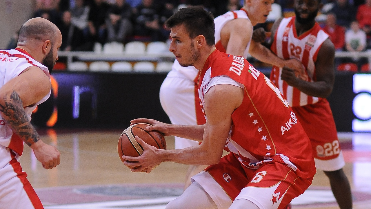 Nemanja Dangubić