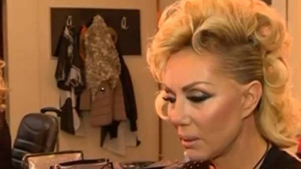 Lepa Brena