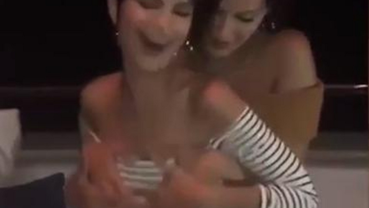 Bela Hadid i Emili Rajtakovski