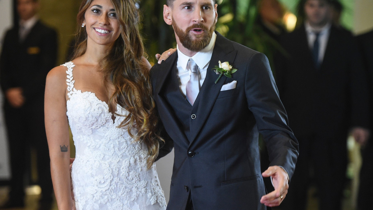 Leo Mesi, Antonela Rokuco