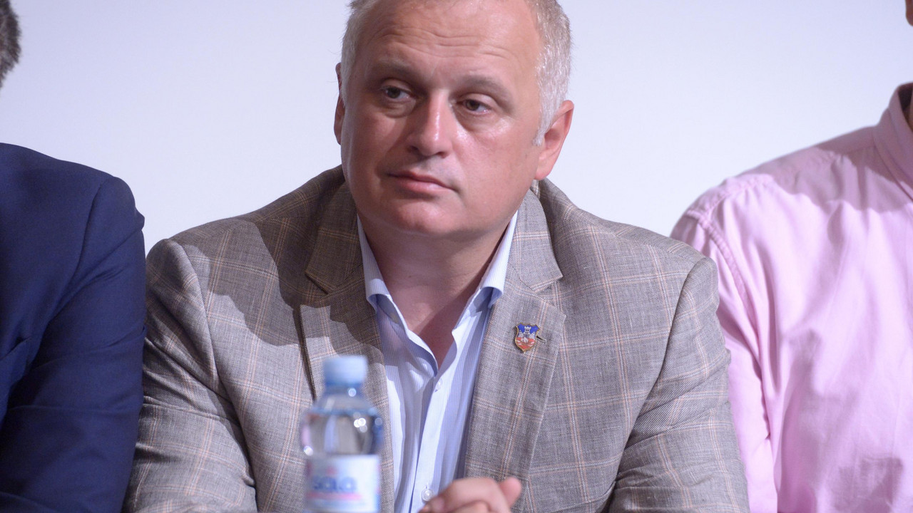 Goran Vesić