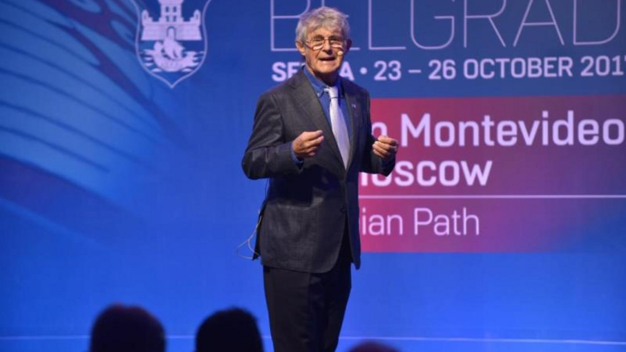 Bora Milutinović