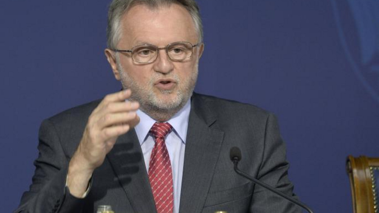 Dušan Vujović 