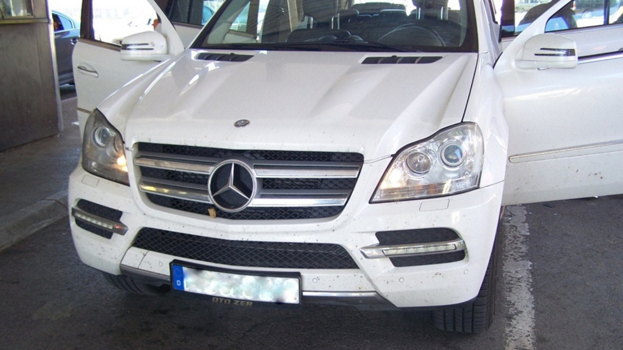 Mercedes