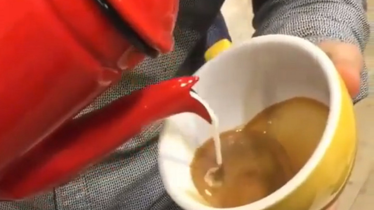 Čajnik i kafa