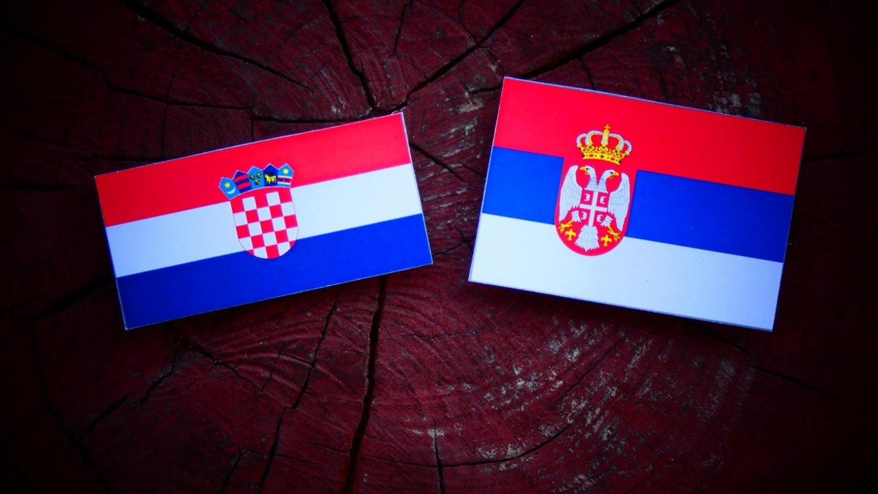 Srpska i hrvatska zastava