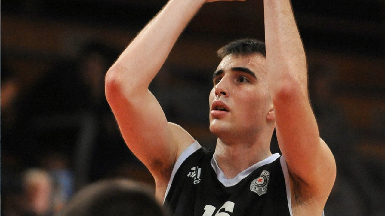 Marko Pecarski