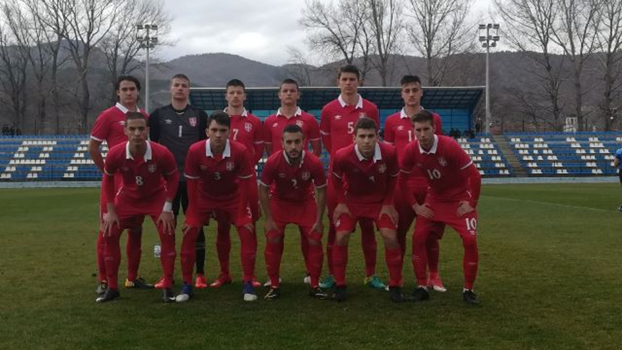 Omladinska fudbalska reprezentacija Srbije