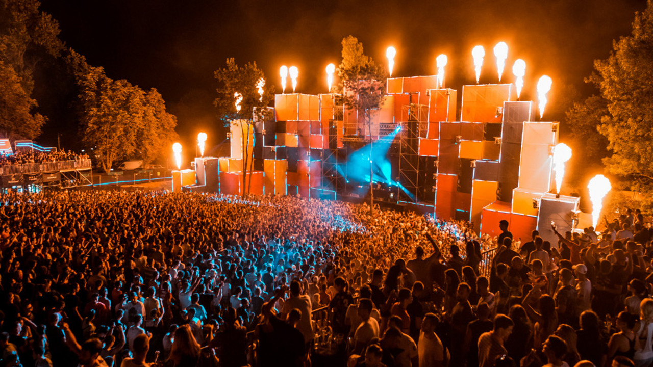 Love fest