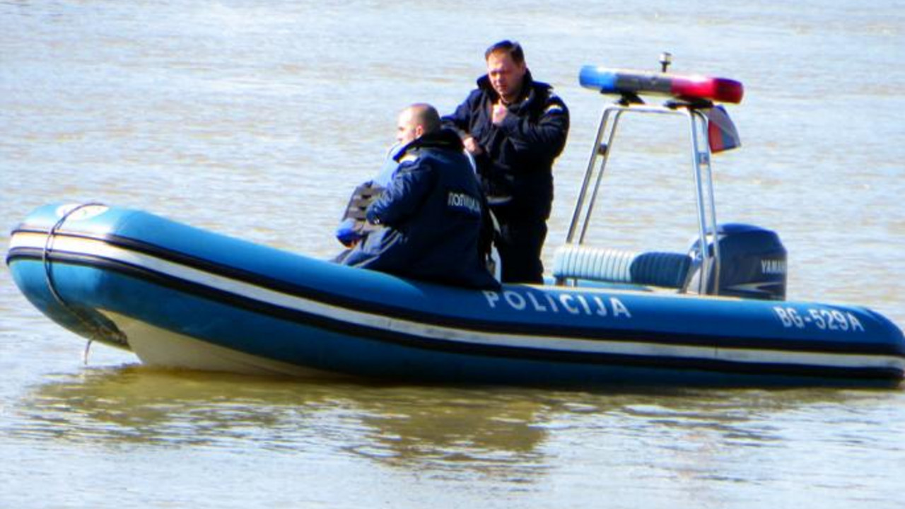 Policija