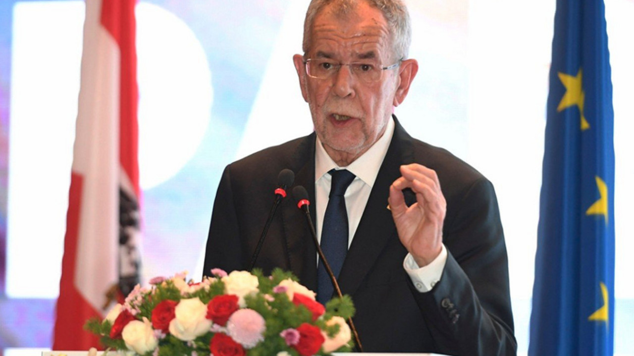 Aleksandar van der Belen