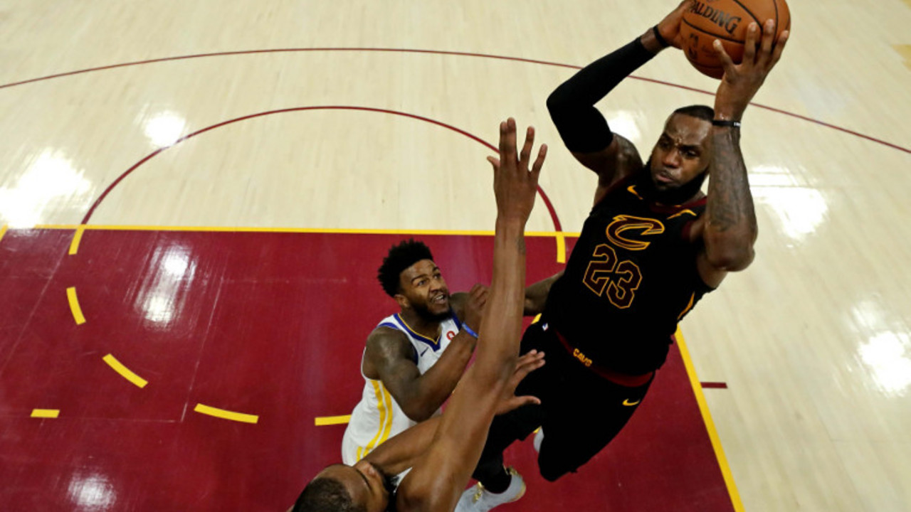 Lebron Džejms