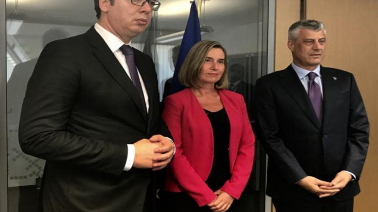 Vučić i Tači