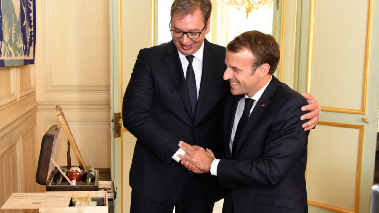 Aleksandar Vučić, Emanuel Makron