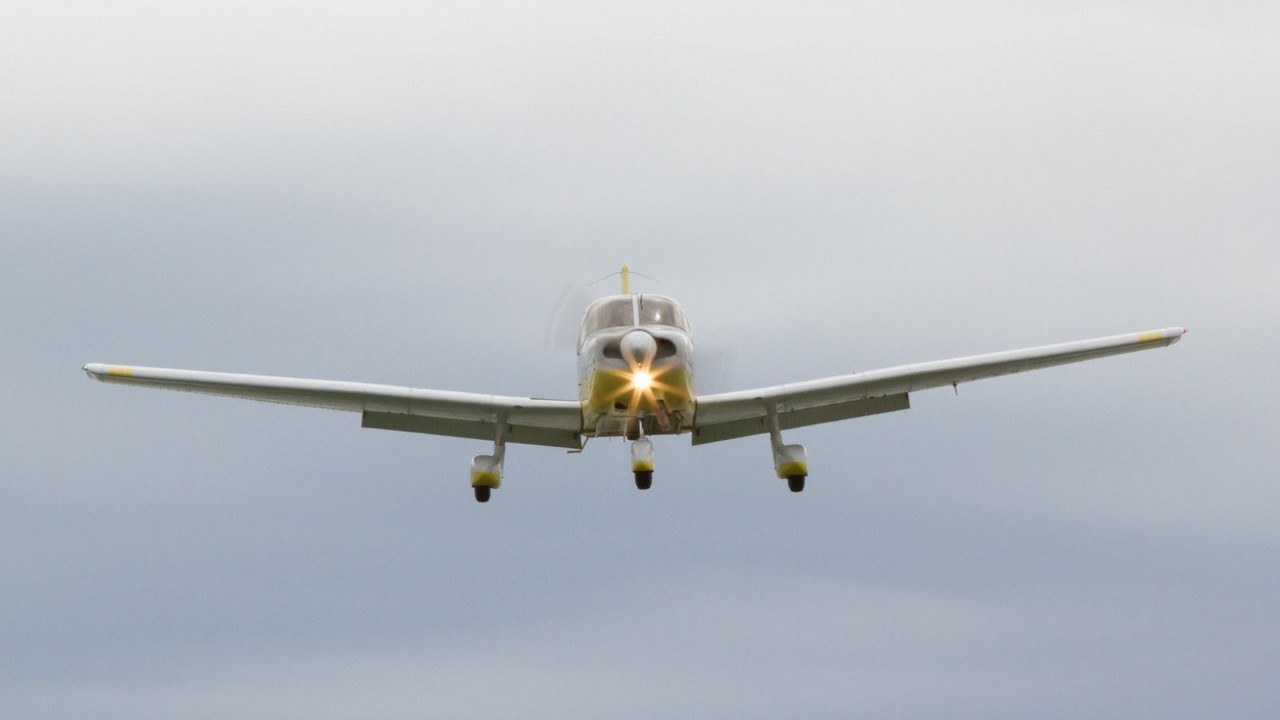 Mali avion