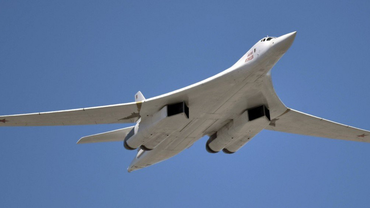 Tu-160