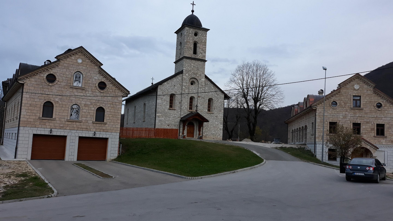 Manastir Krupa
