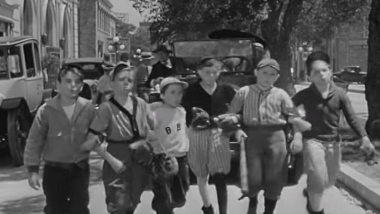 Scena iz filma Divan Život