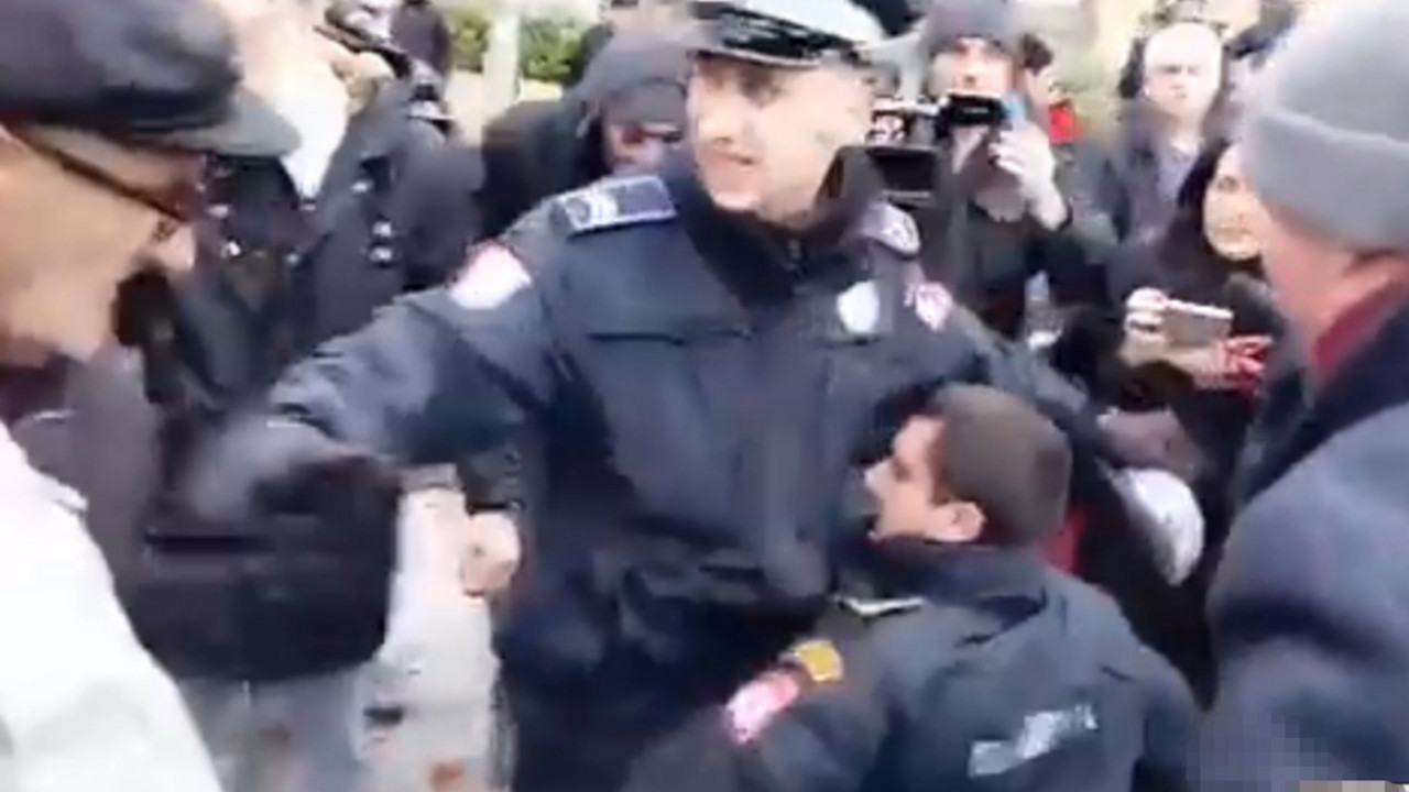 policija