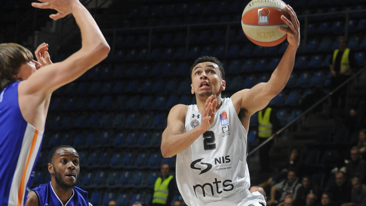 KK Partizan - KK Mornar