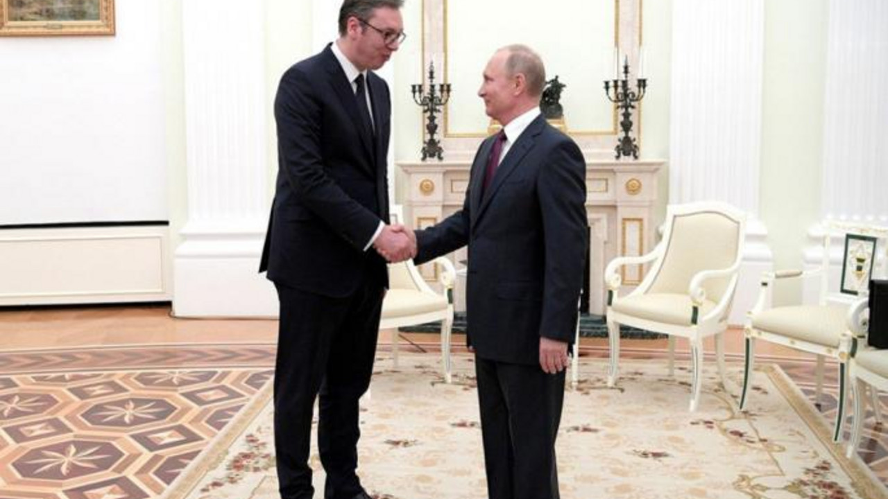 Vučić, Putin