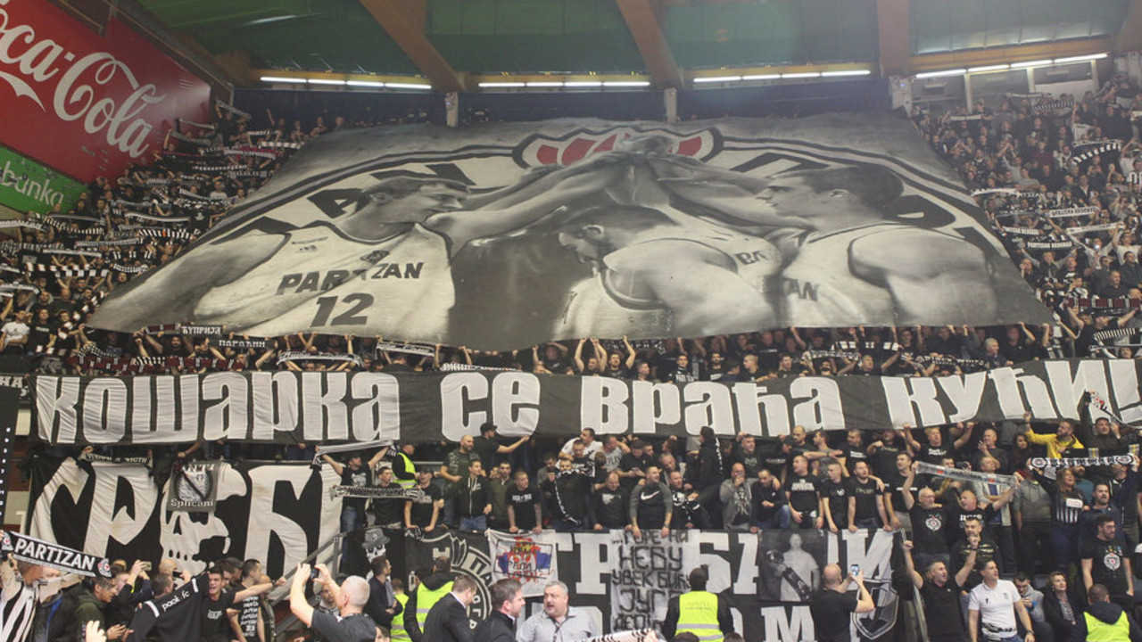 Grobari u Pioniru