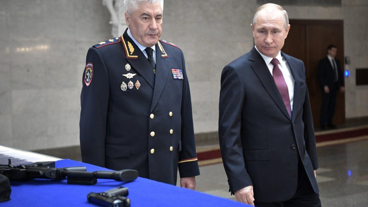 Vladmir Putin na izložbi novog oružja