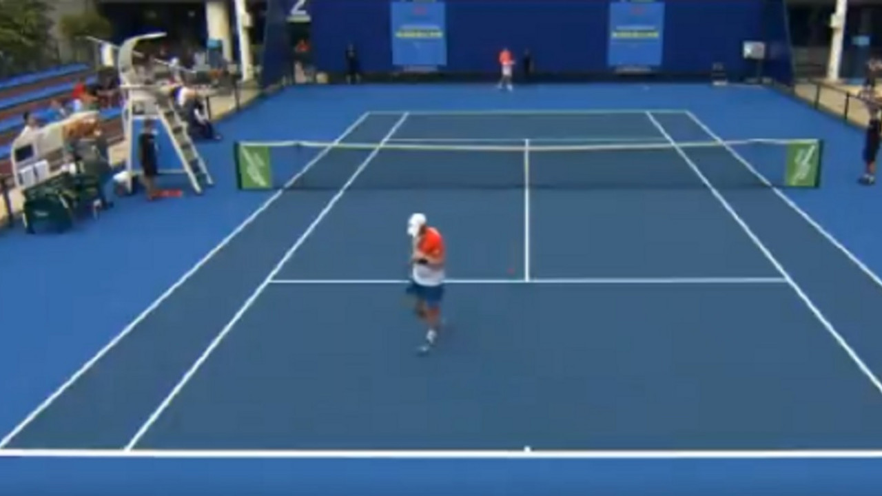 Tenis