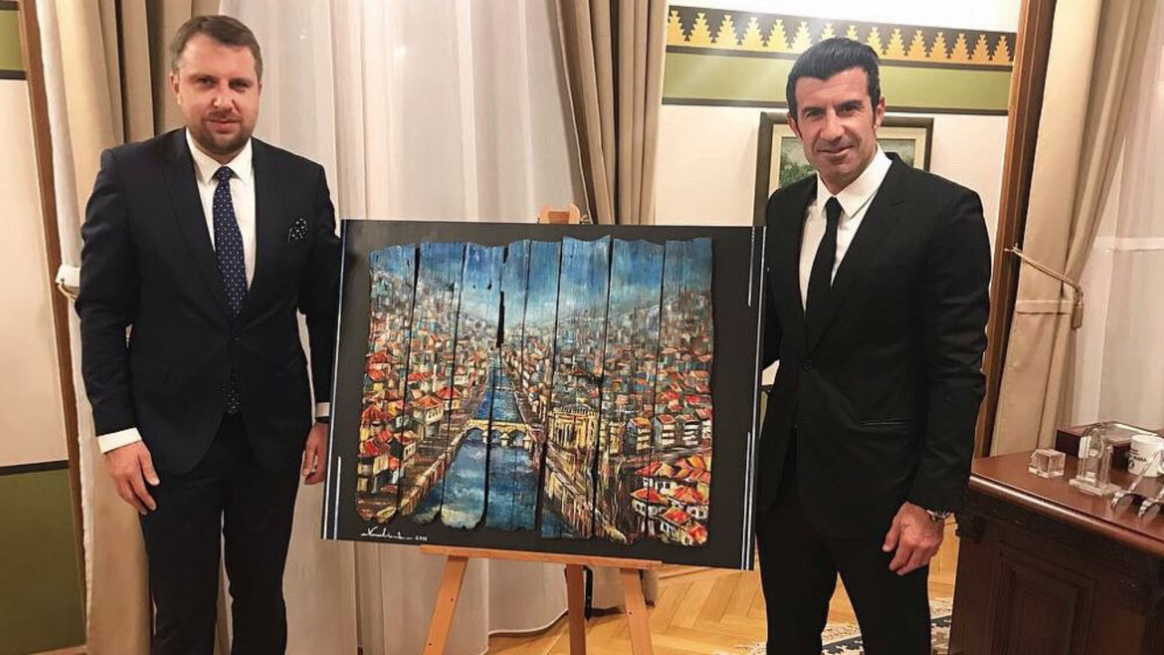 Luis Figo