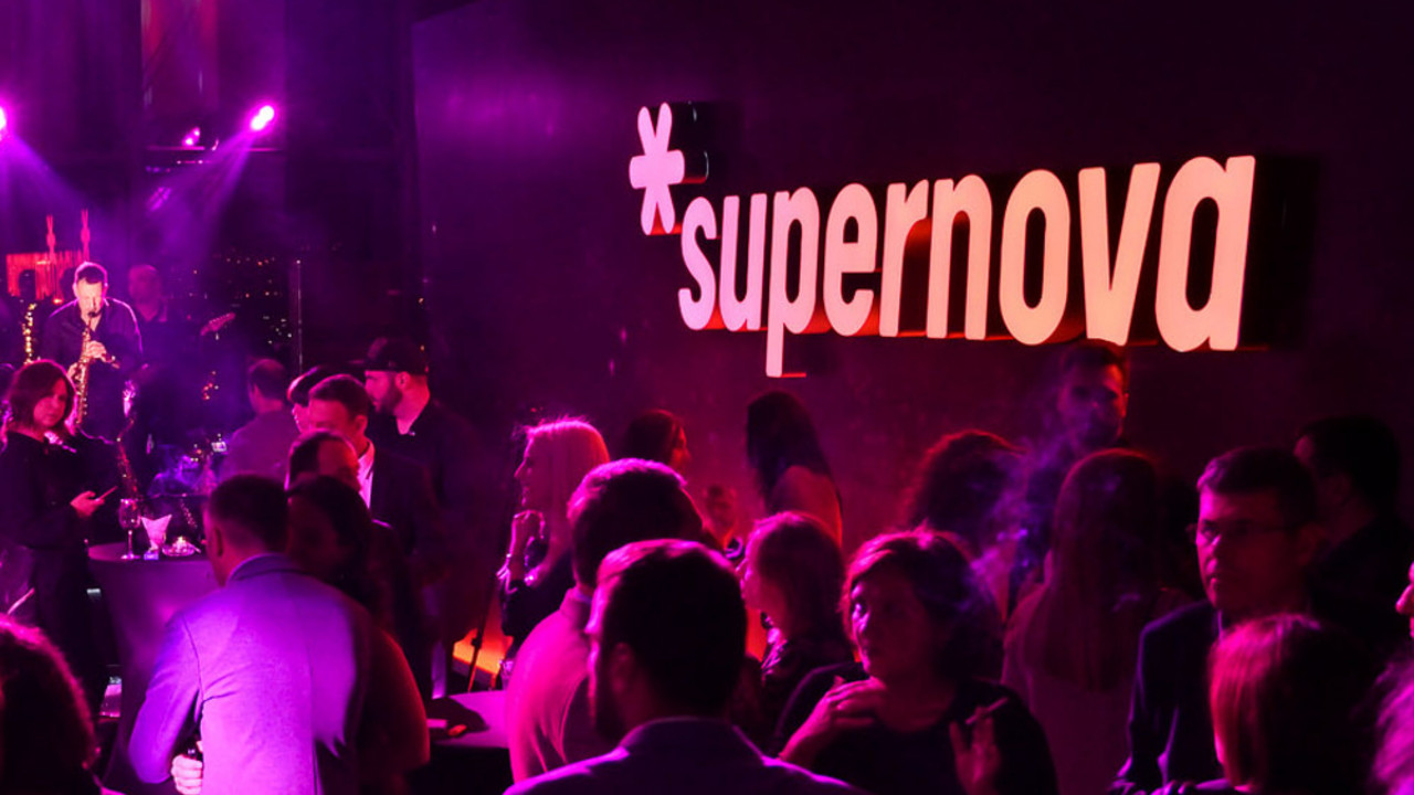 supernova