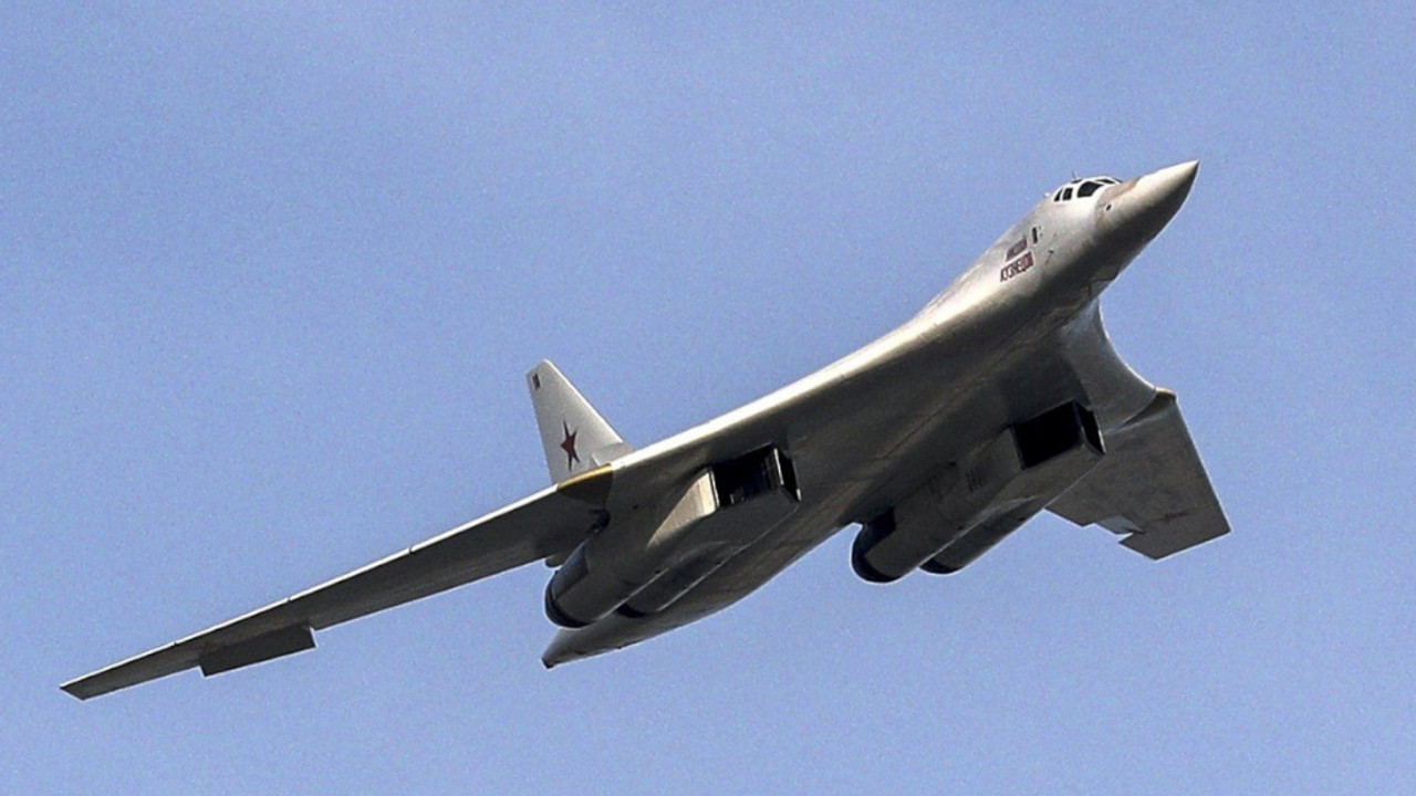 Tu-160