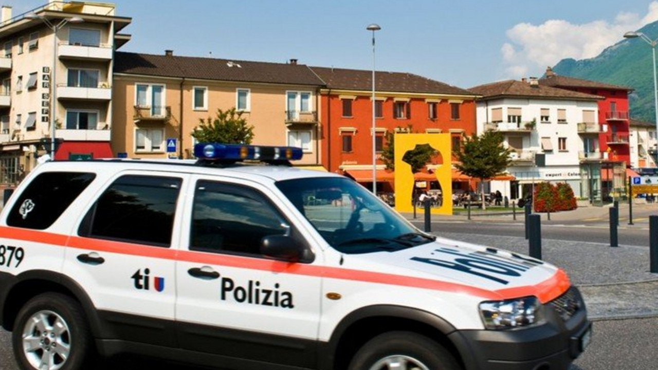 policija