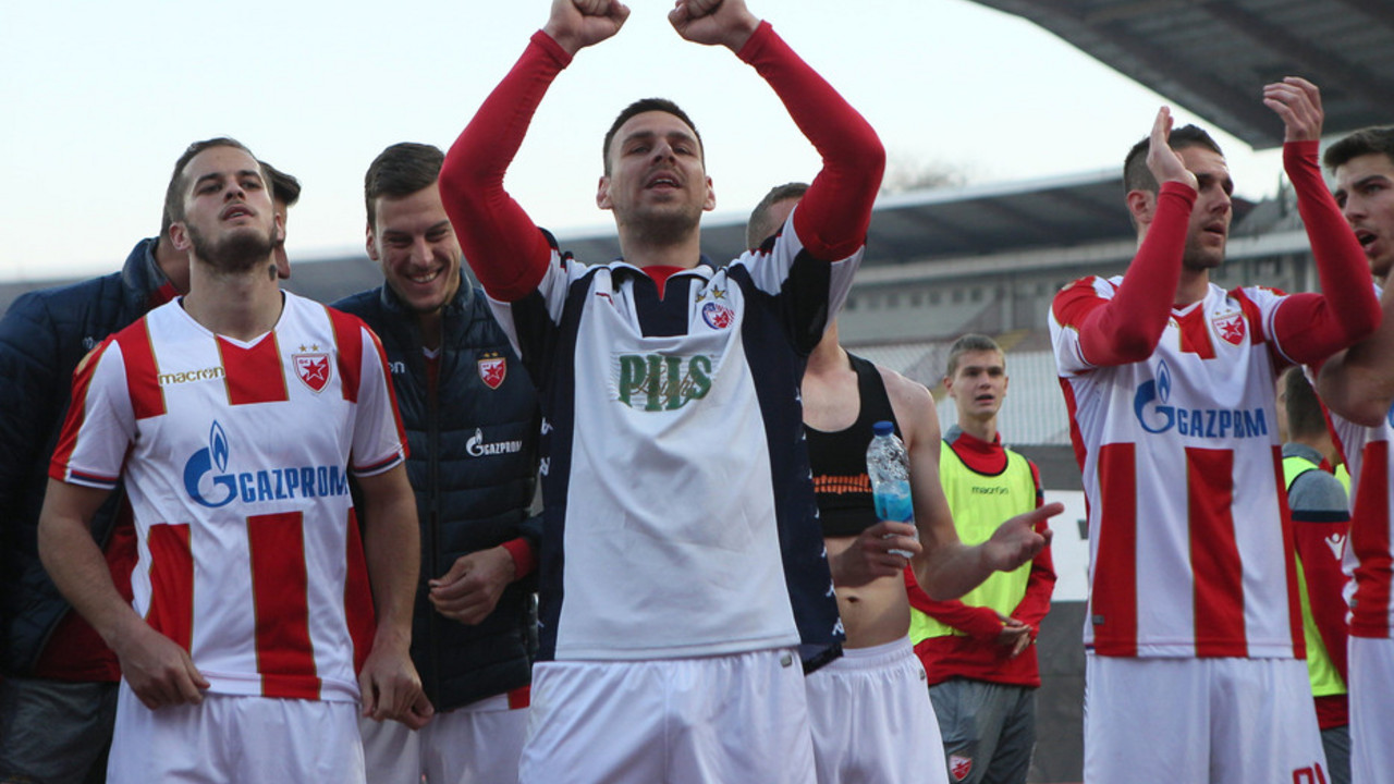 Marko Gobeljić i fudbaleri Crvene zvezde