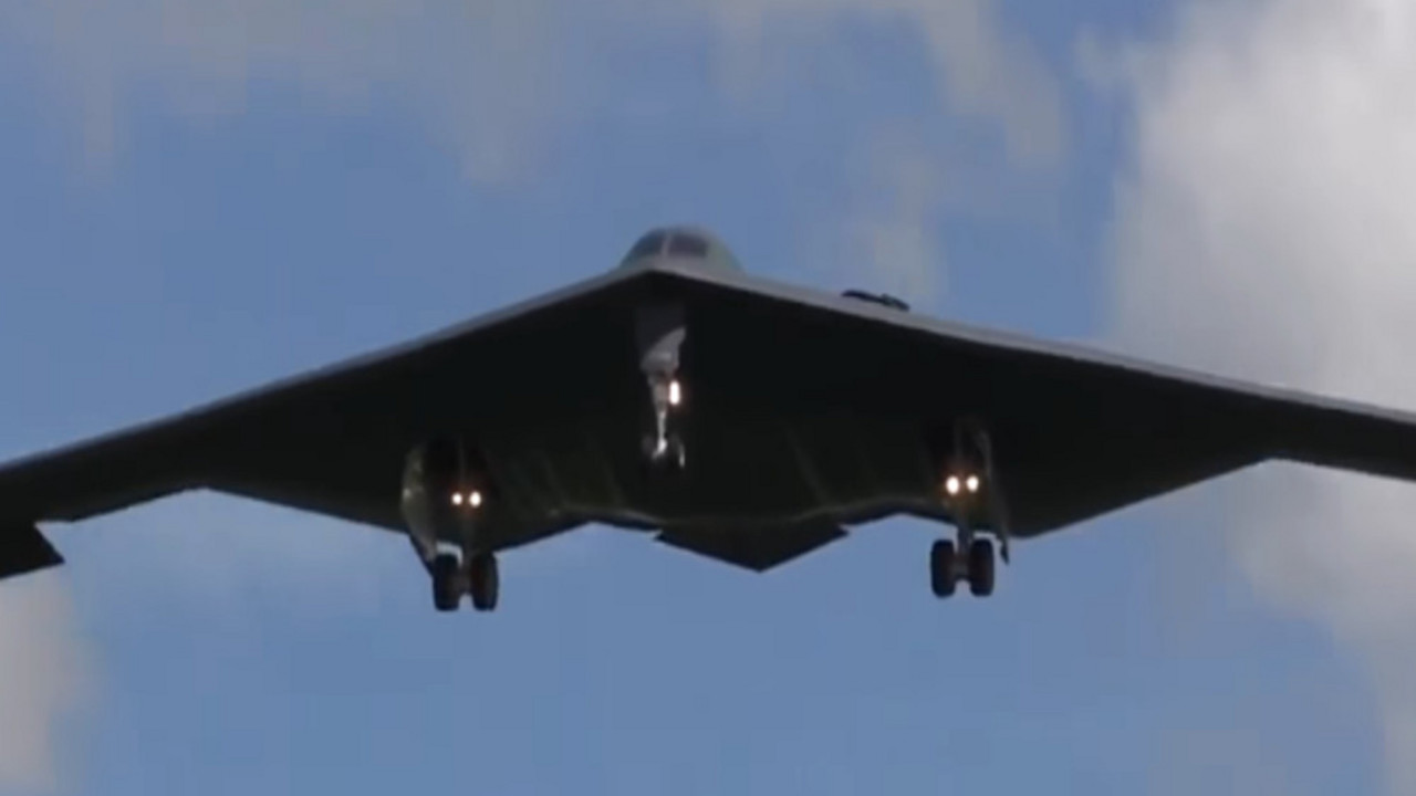 B2