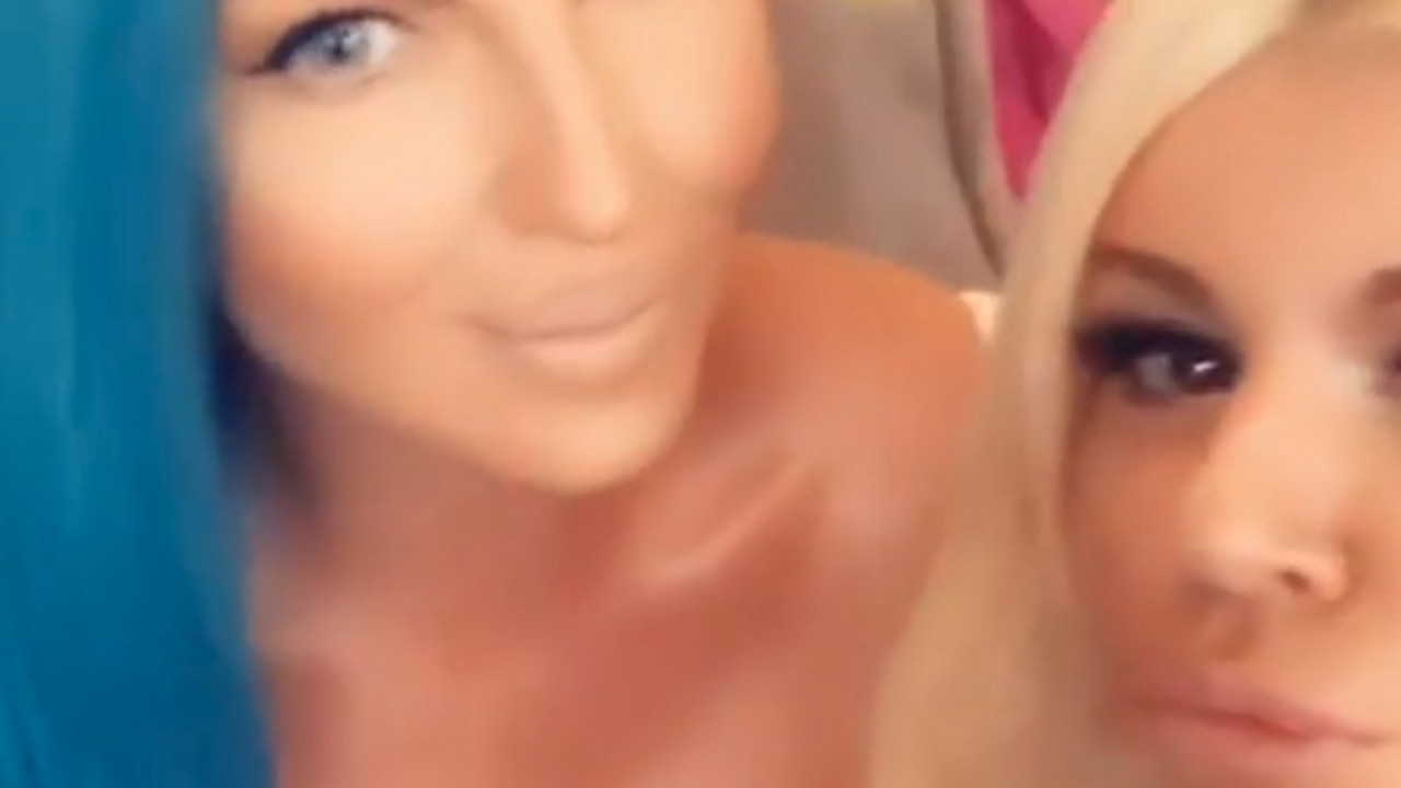 Jelena Karleuša, Dara Bubamara