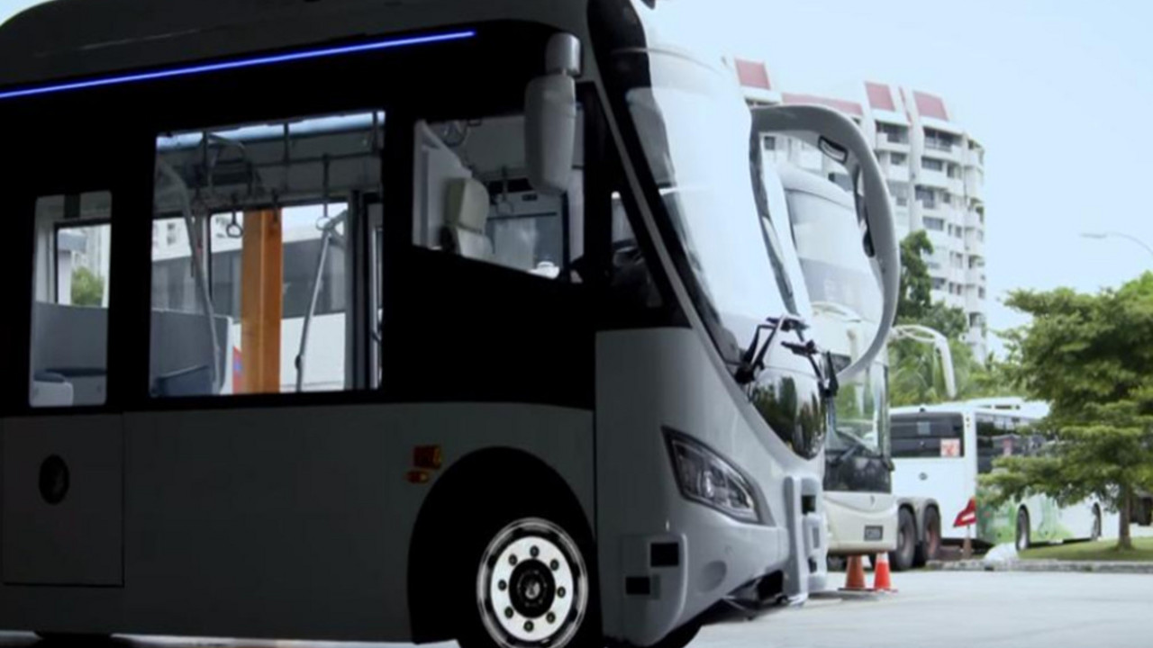 Bus bez vozača 