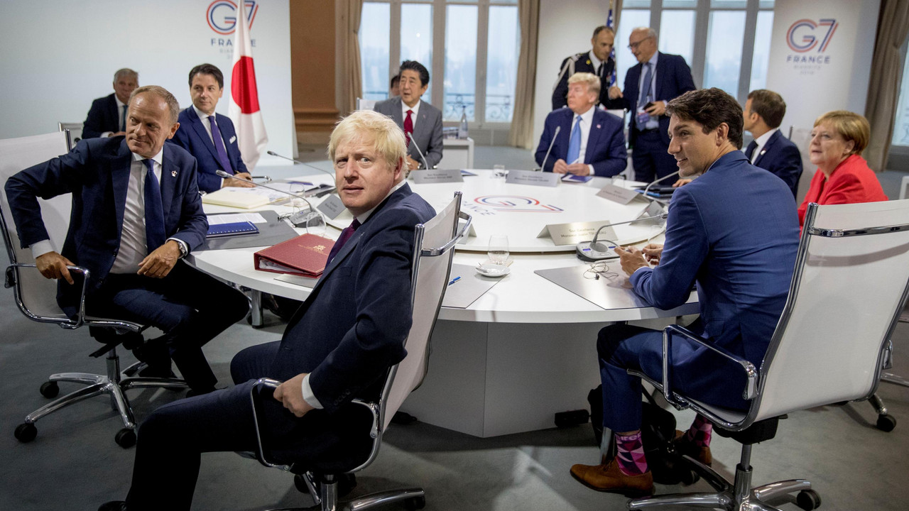 G7