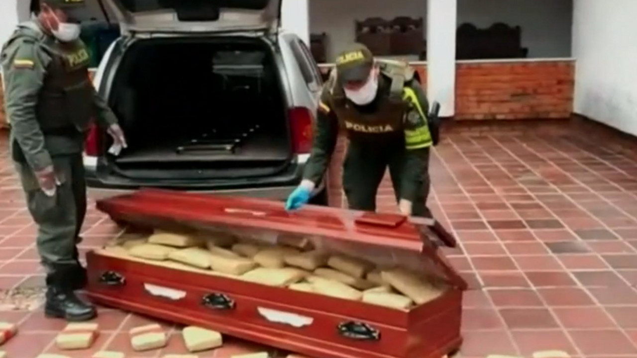 Mrtvački sanduci puni droge