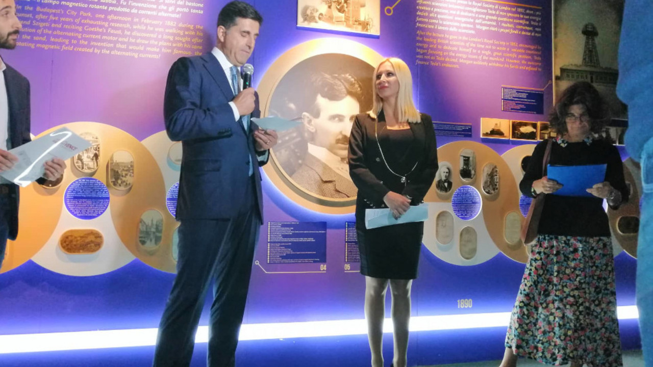 Nikola Tesla
