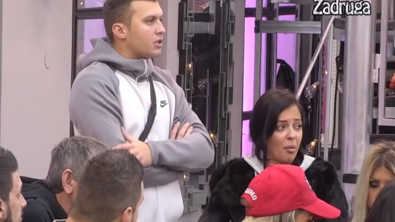 Stefan Karić, Jelena Pešić