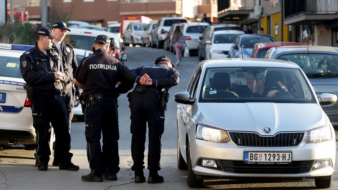 policija