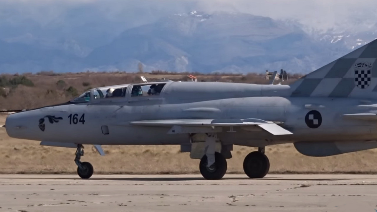 MiG-21