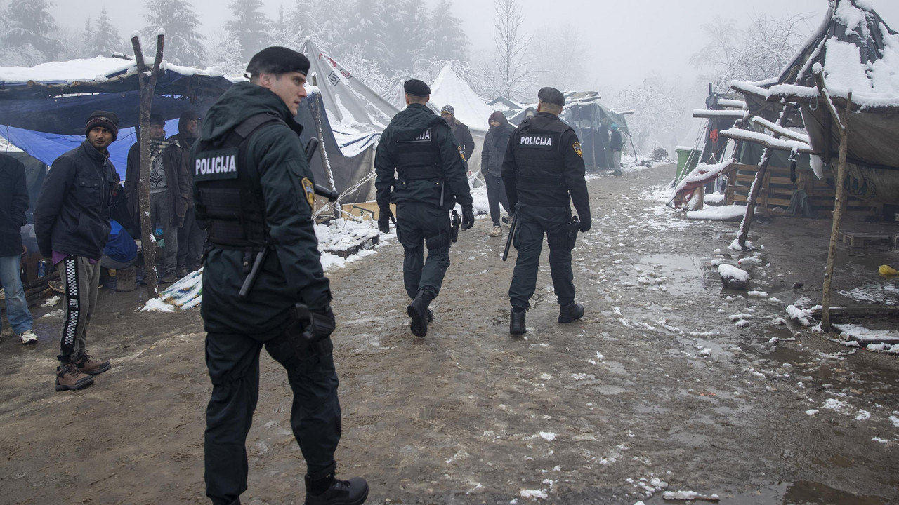 Policija