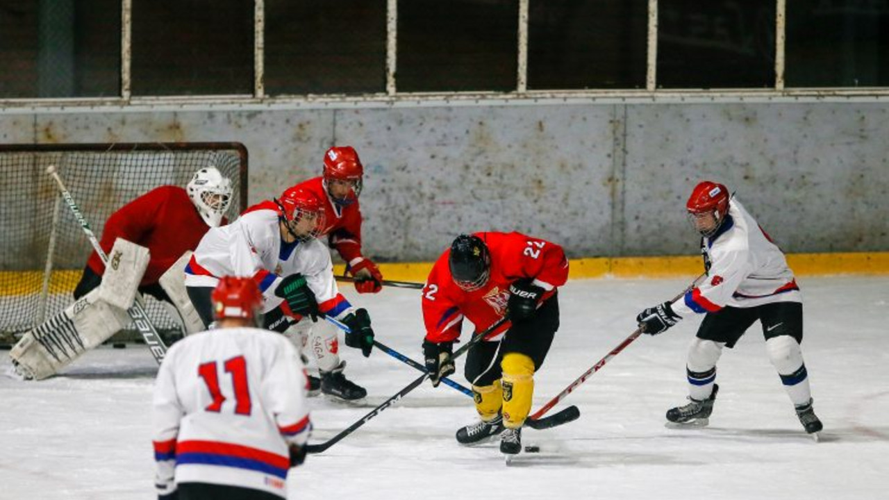 Mlada hokejaška reprezentacija Srbije