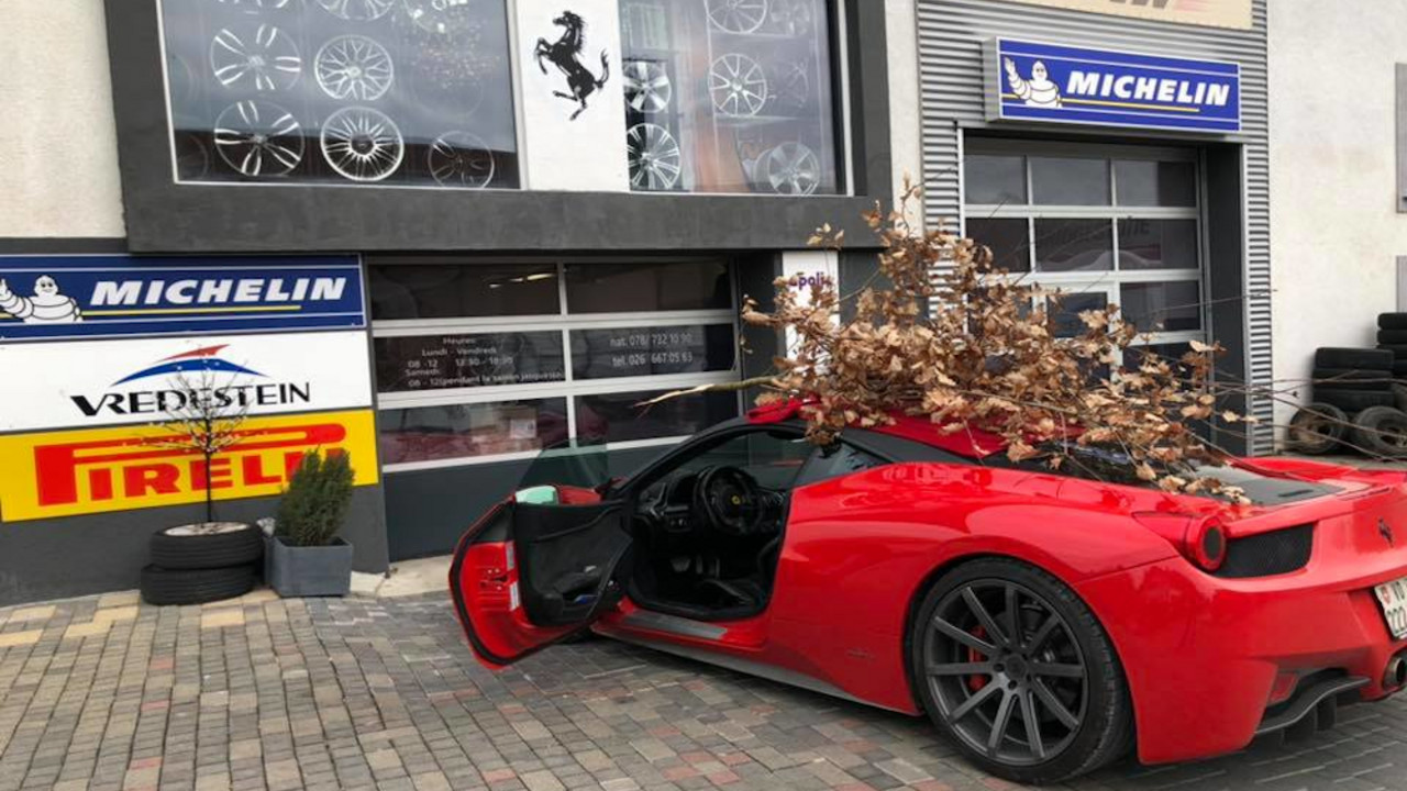 Ferari