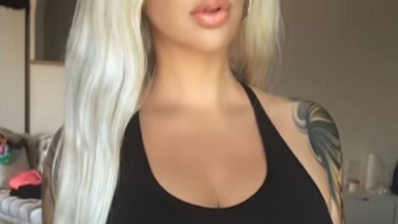 Amber Rouz