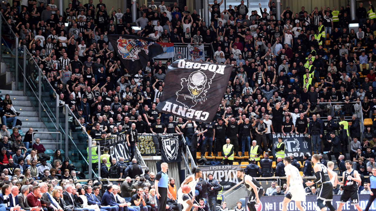 Grobari u Areni
