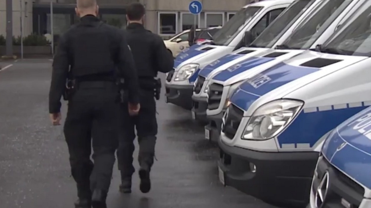 policija