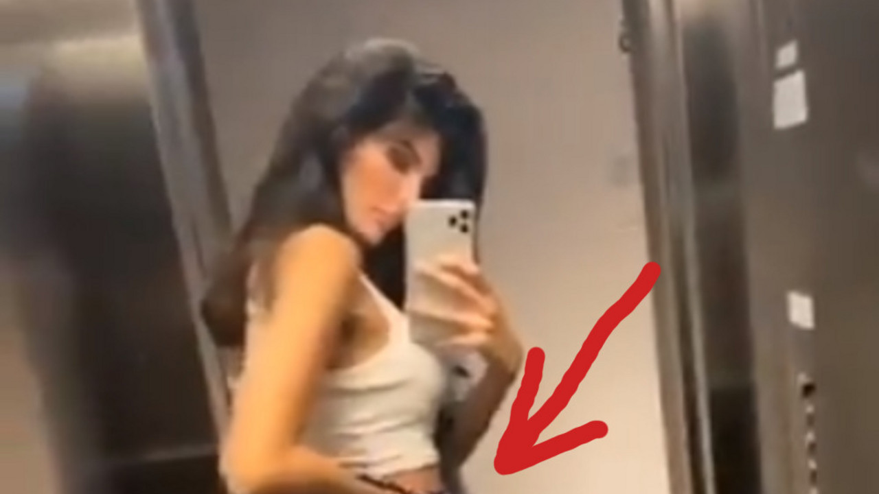 Selfi u liftu